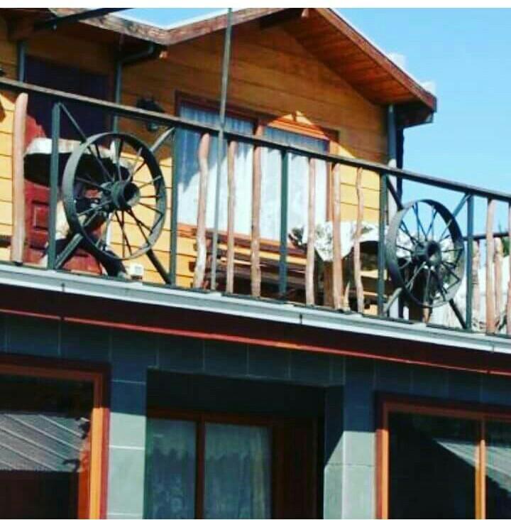 Hostal Maitahue Pucón Eksteriør bilde