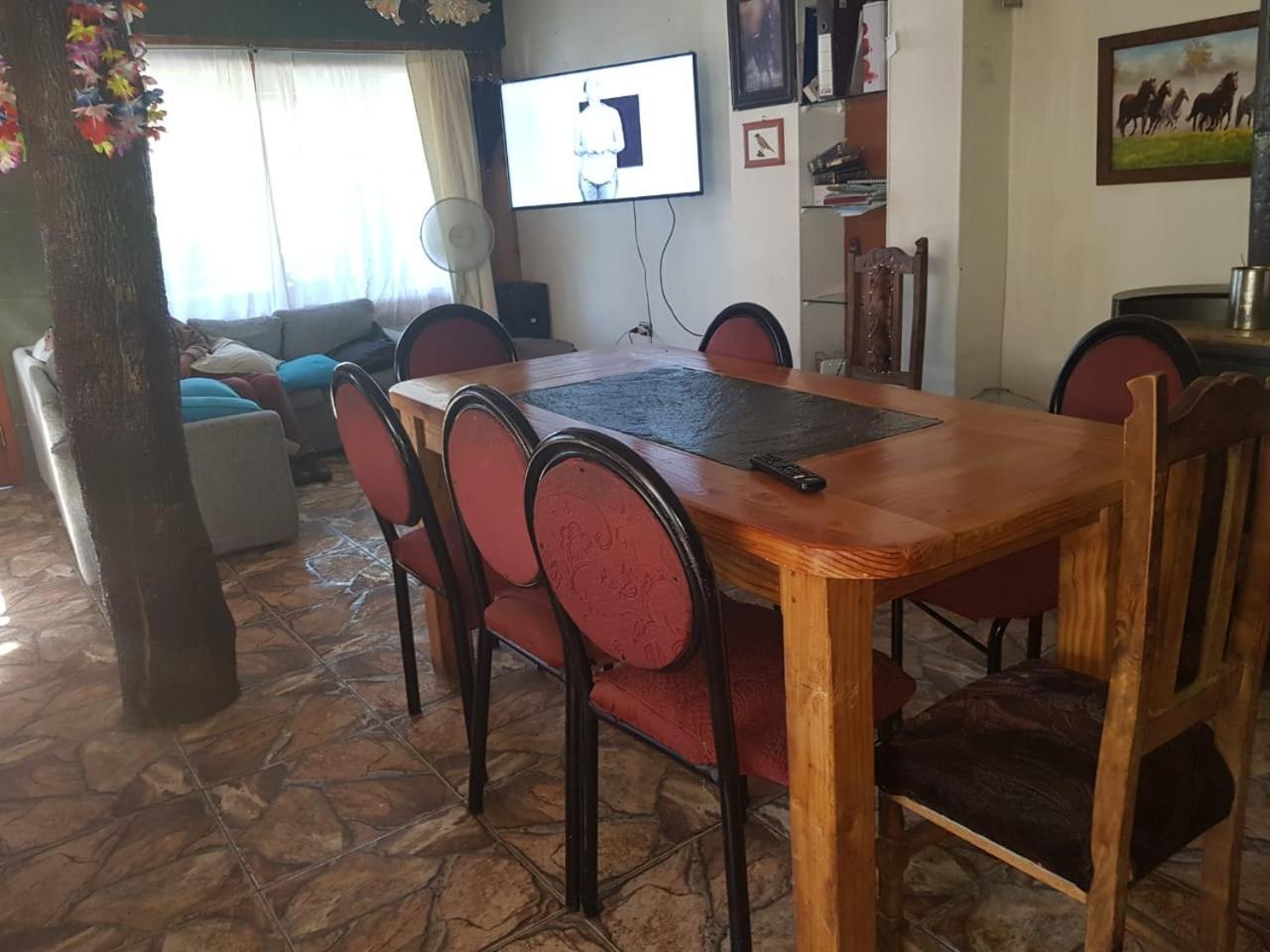 Hostal Maitahue Pucón Eksteriør bilde