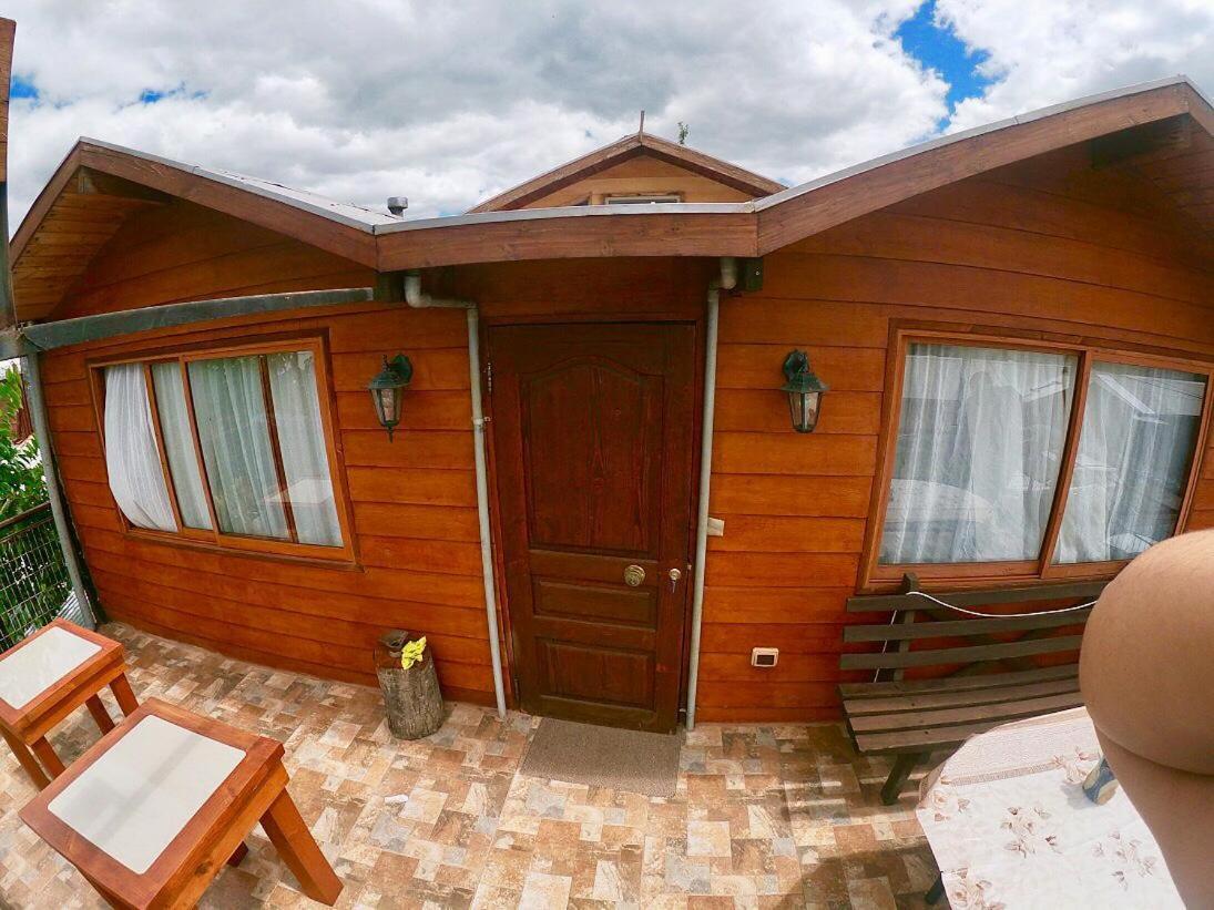 Hostal Maitahue Pucón Eksteriør bilde
